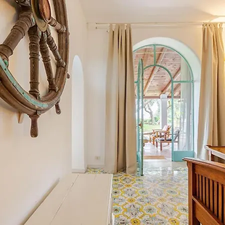 Villa Mariani - Italian Coastal Charm *