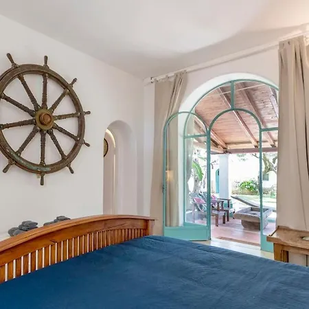 Mariani - Italian Coastal Charm *