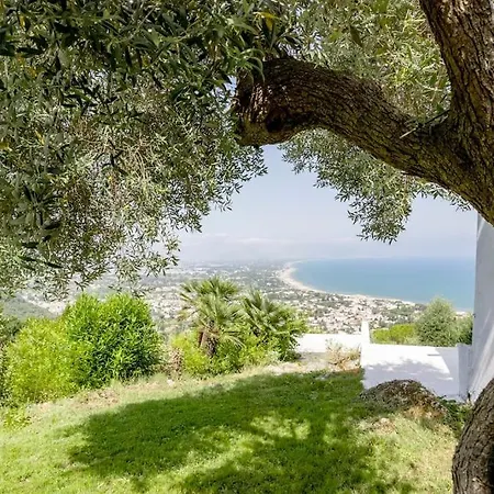 Mariani - Italian Coastal Charm Villa
